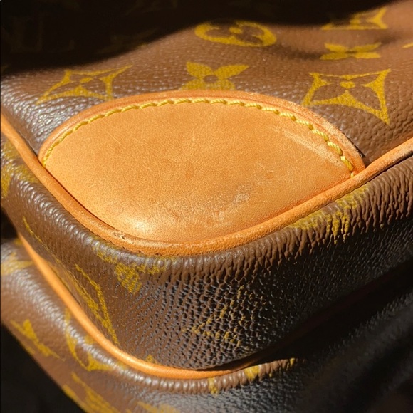 Louis Vuitton Nile - Picture 14 of 16